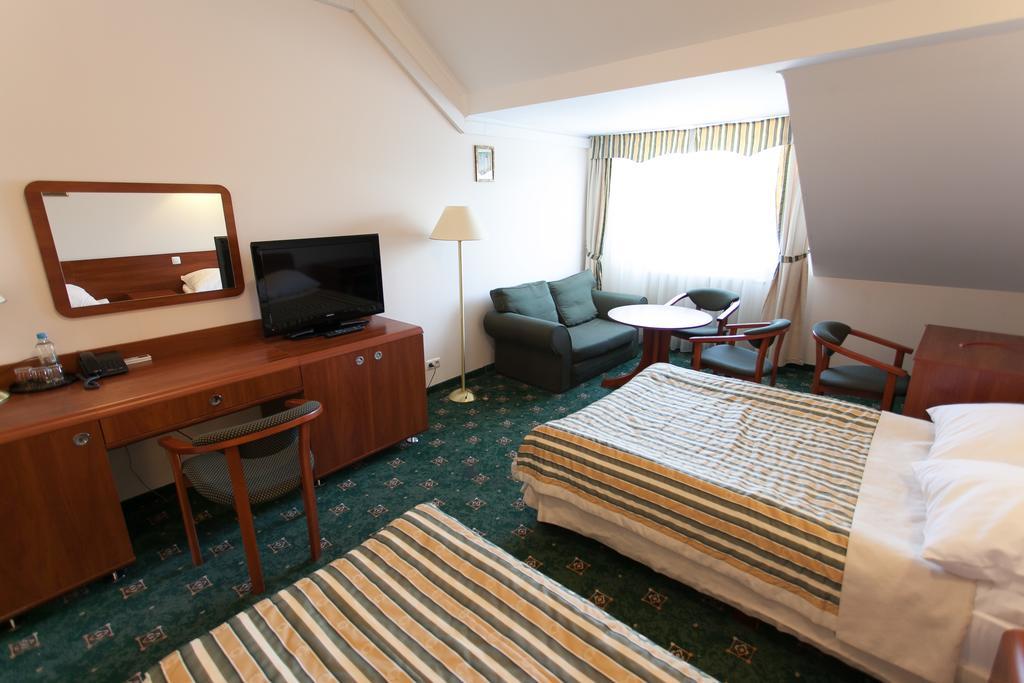 Hotel Twins II 华沙 客房 照片